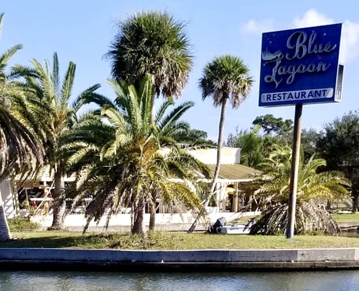 BlueLagoonSign.jpg